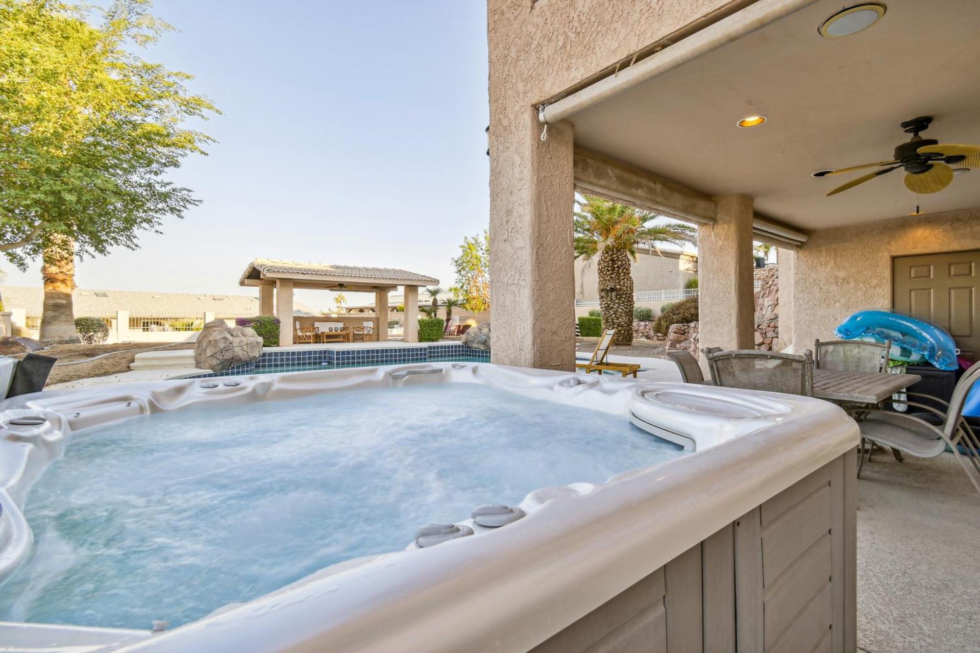 Lake Havasu Oasis With Lake View, 1 Mi To Beach! Lake Havasu City Eksteriør bilde