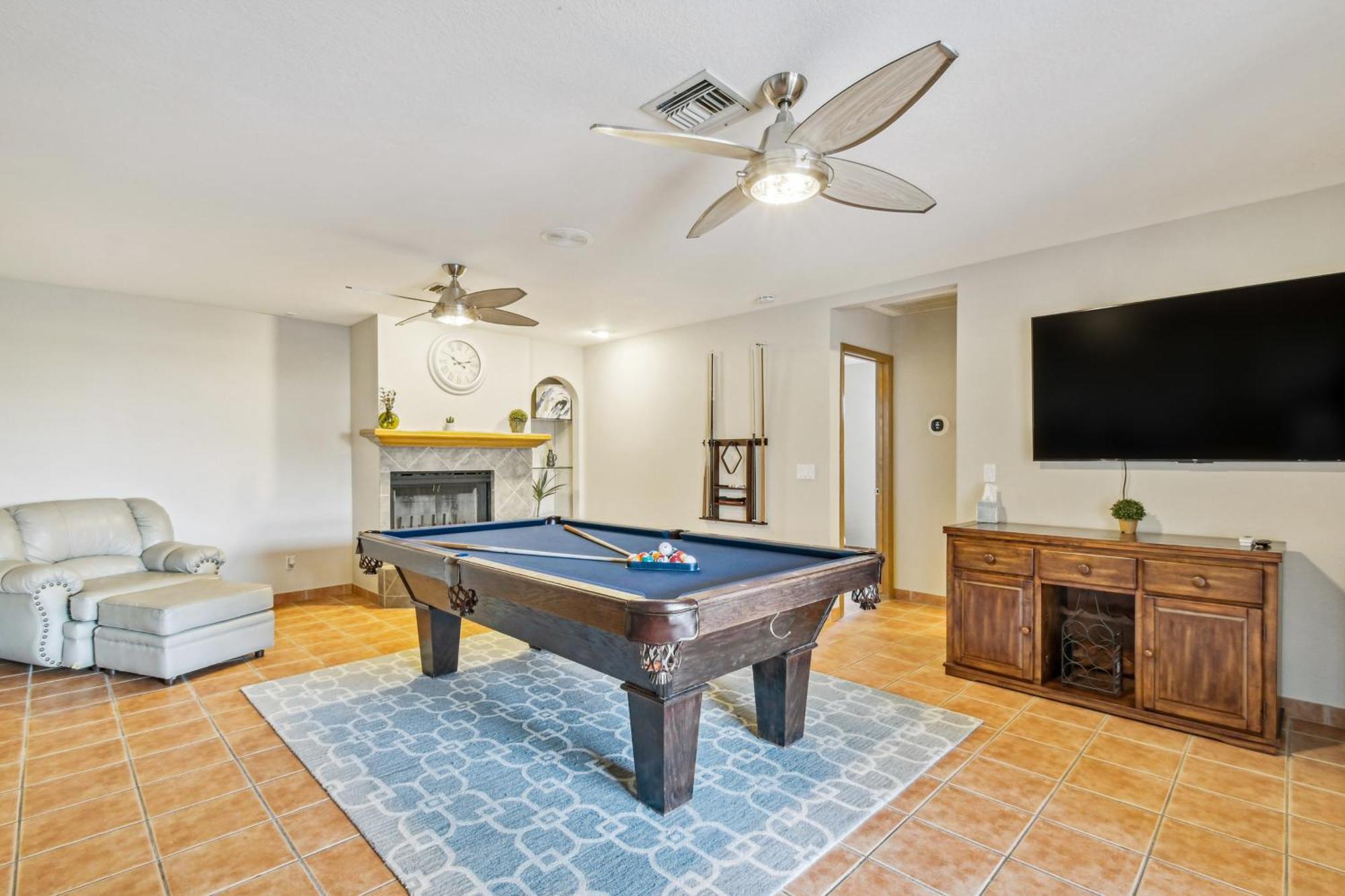 Lake Havasu Oasis With Lake View, 1 Mi To Beach! Lake Havasu City Eksteriør bilde